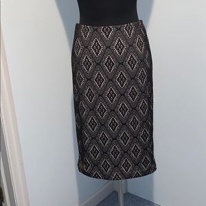 RENEEC Elvira Lace Pencil Skirt